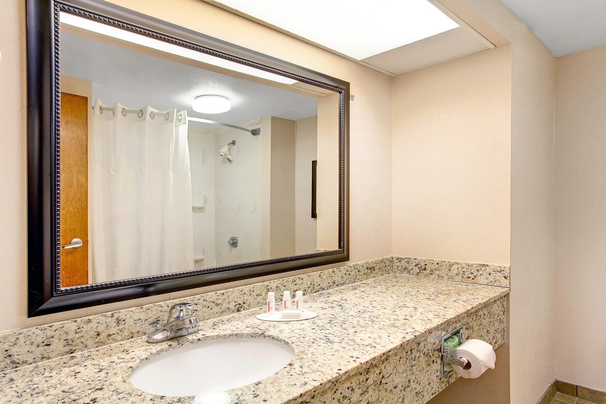 Ramada By Wyndham Pigeon Forge North Hotel Kültér fotó