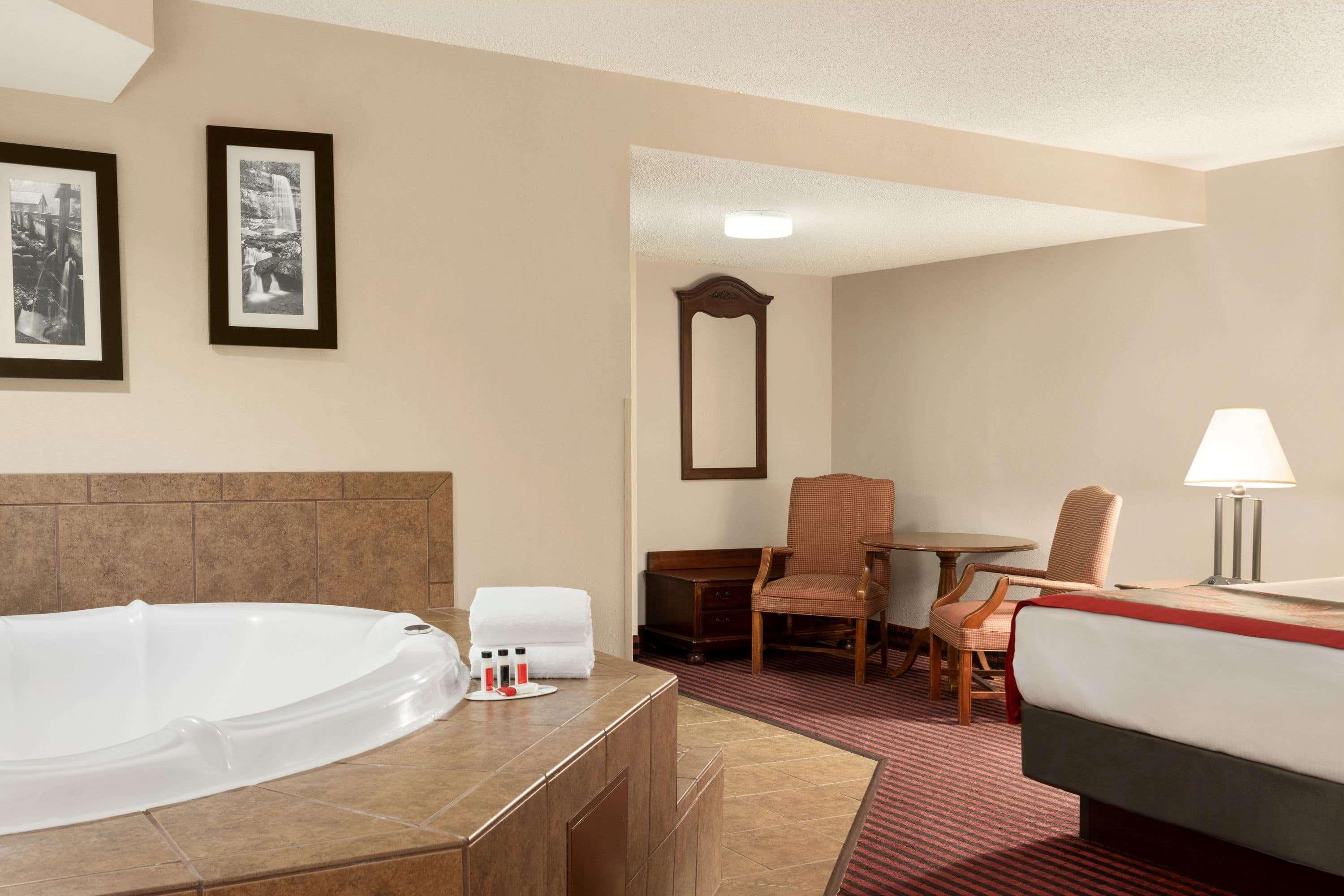 Ramada By Wyndham Pigeon Forge North Hotel Kültér fotó