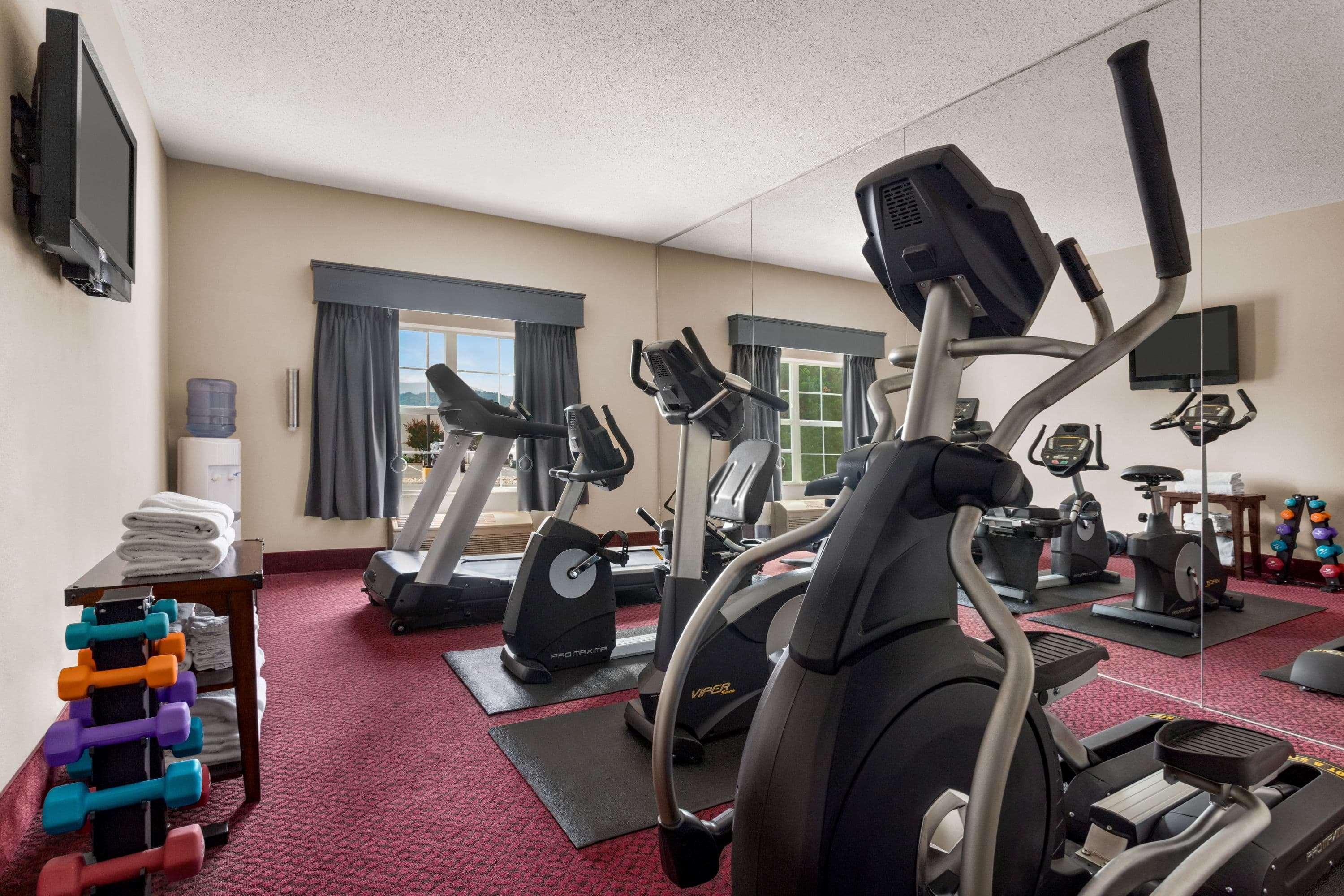Ramada By Wyndham Pigeon Forge North Hotel Kültér fotó