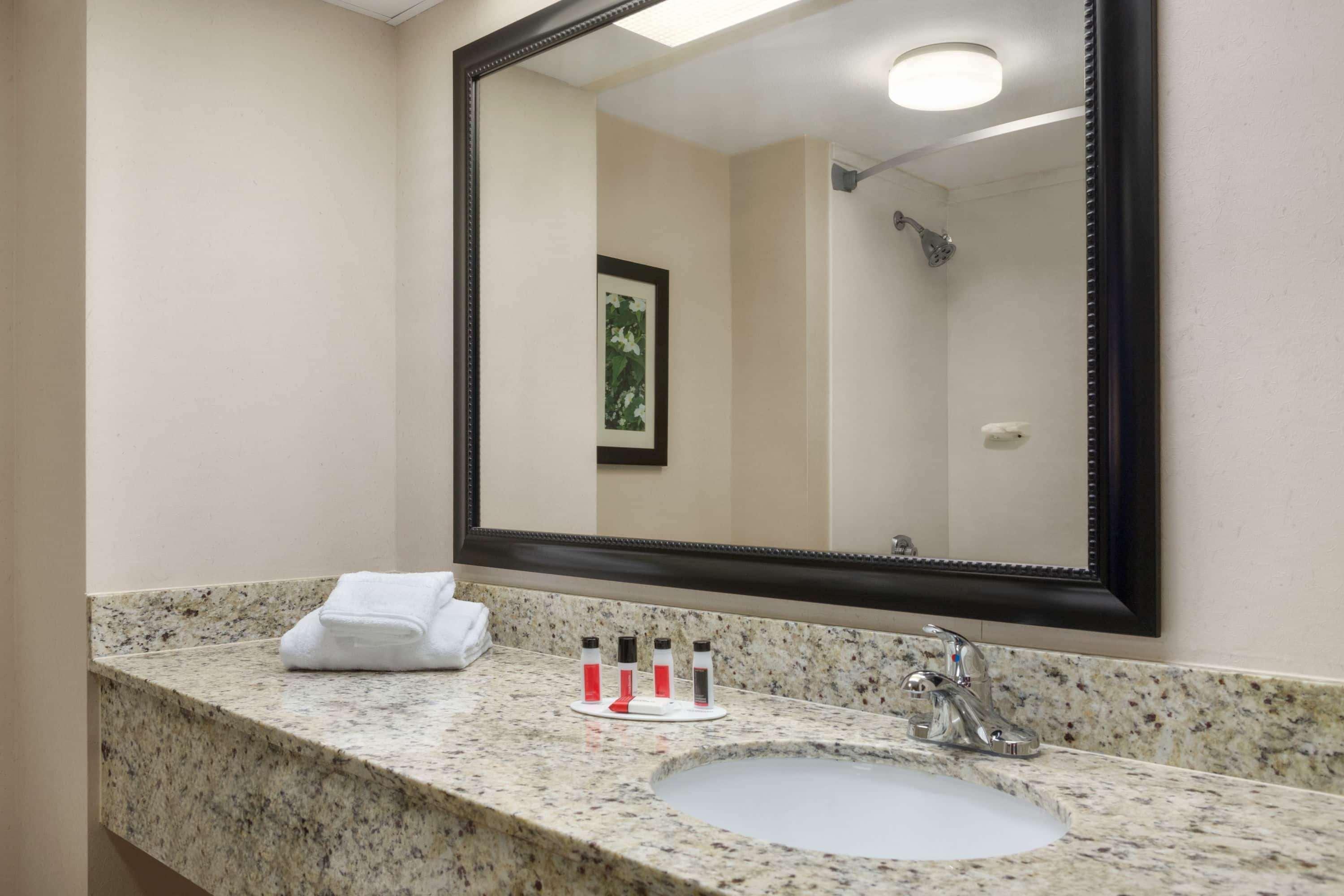 Ramada By Wyndham Pigeon Forge North Hotel Kültér fotó