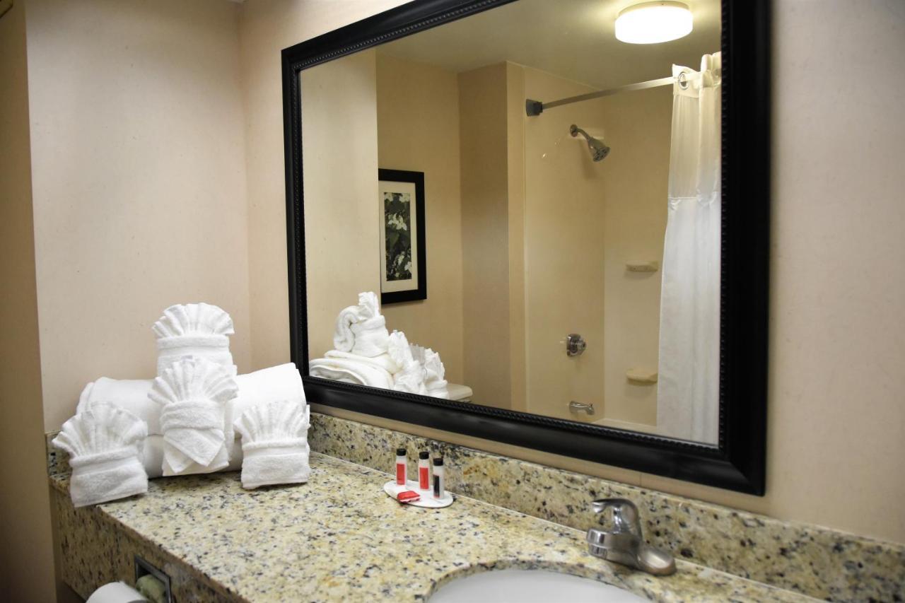 Ramada By Wyndham Pigeon Forge North Hotel Kültér fotó